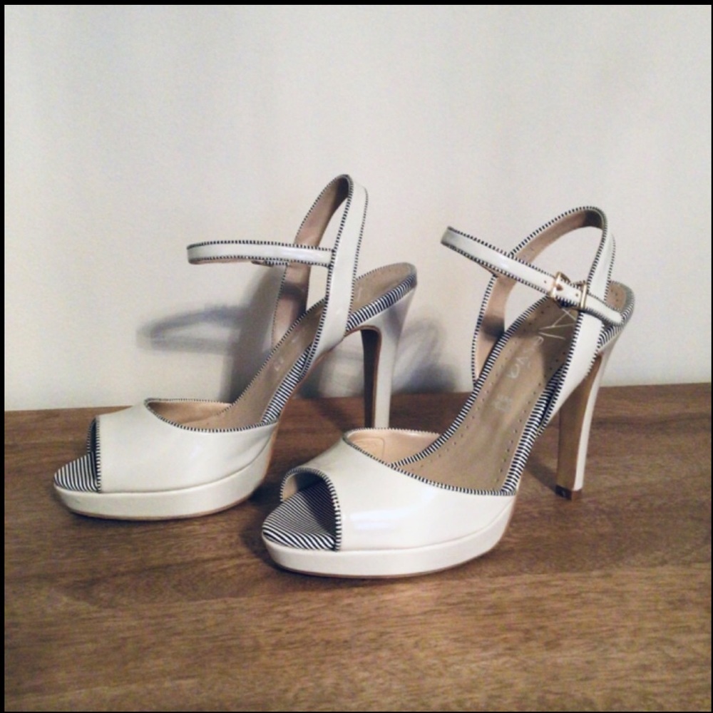 Alesya Platform High Heel Sandals Grayish White
